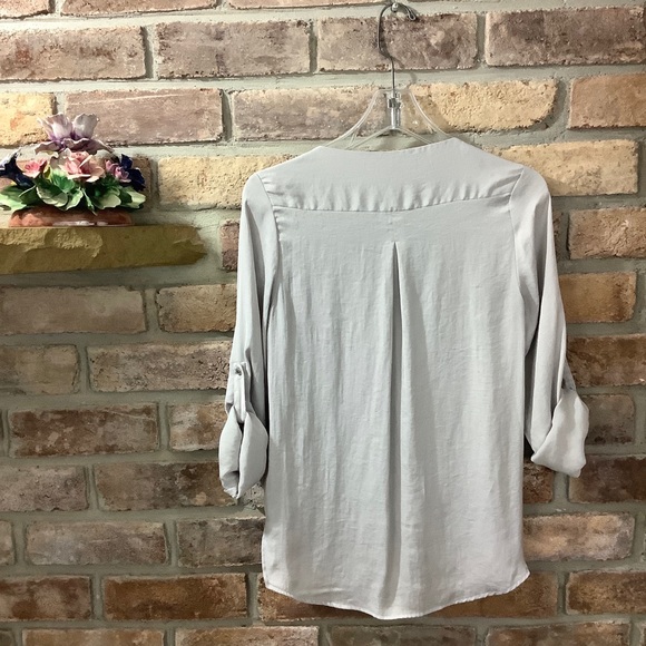 ZARA BASIC Light Gray V-Neck Top 186 - Picture 10 of 10